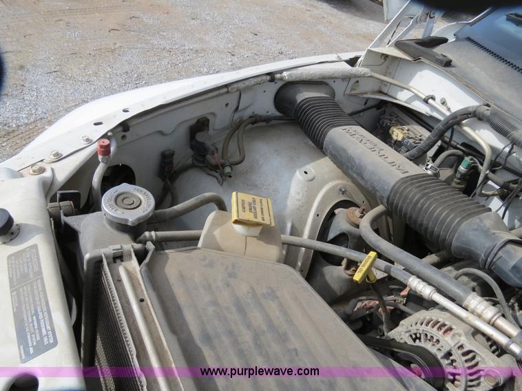 image for item B4626 1999 Dodge Ram 2500 pickup truck