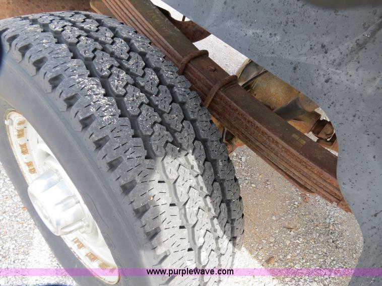 image for item B4626 1999 Dodge Ram 2500 pickup truck