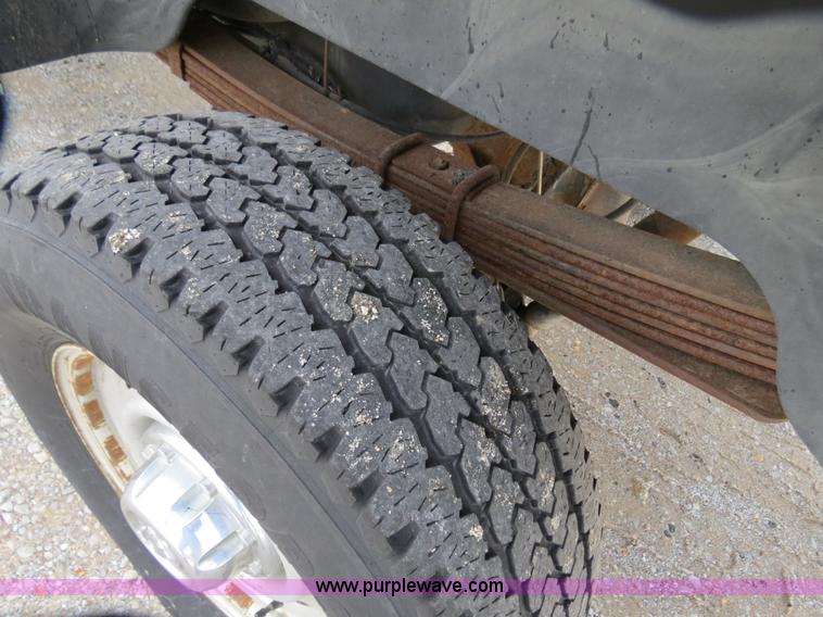 image for item B4626 1999 Dodge Ram 2500 pickup truck