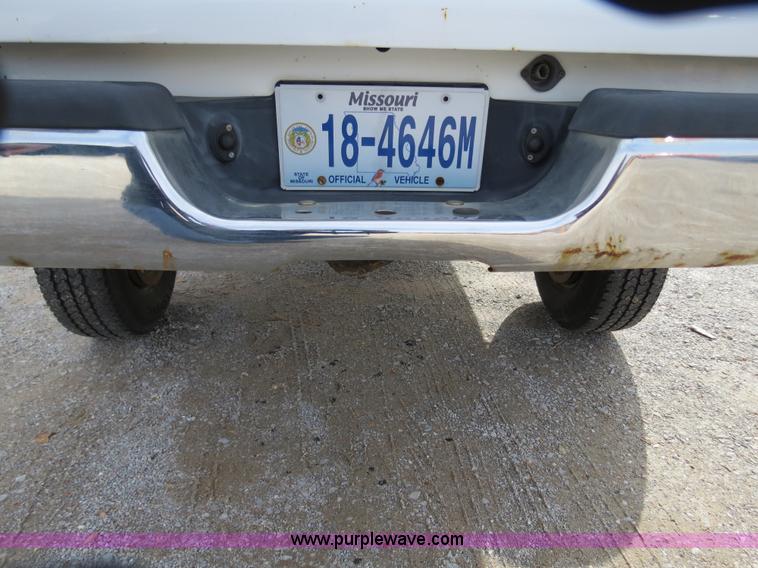 image for item B4626 1999 Dodge Ram 2500 pickup truck