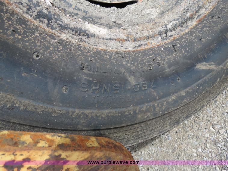 image for item B4627 1996 Ferguson SP912 pneumatic roller