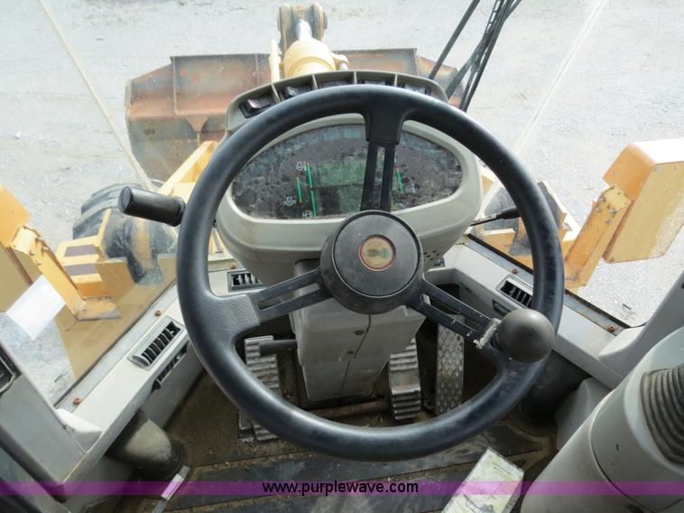 image for item B4629 1999 Case 621C wheel loader