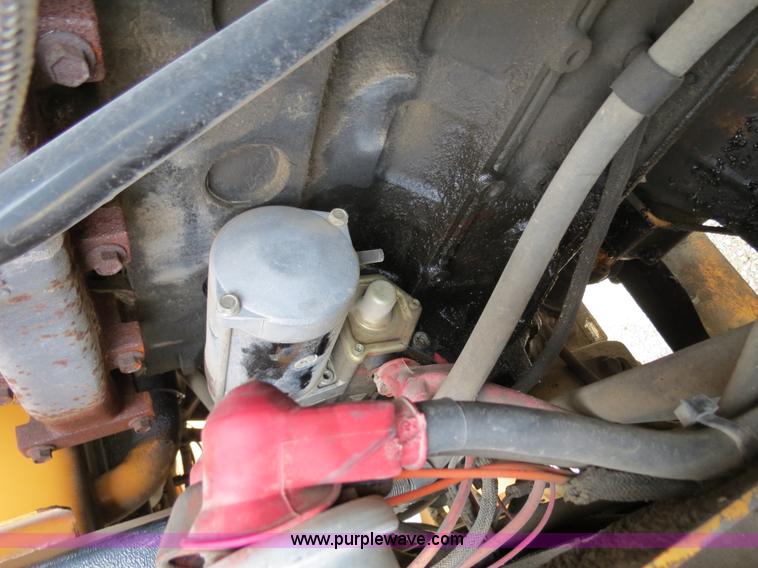 image for item B4629 1999 Case 621C wheel loader