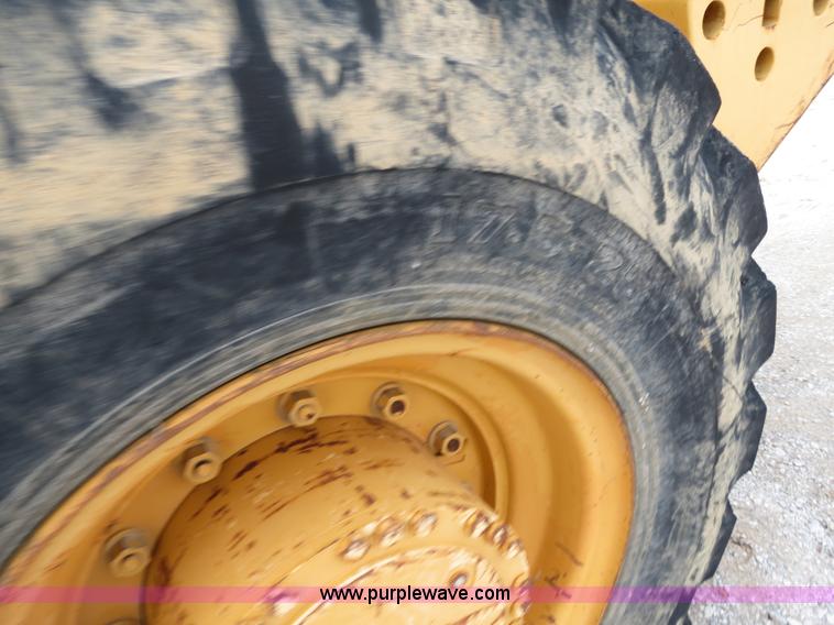 image for item B4629 1999 Case 621C wheel loader