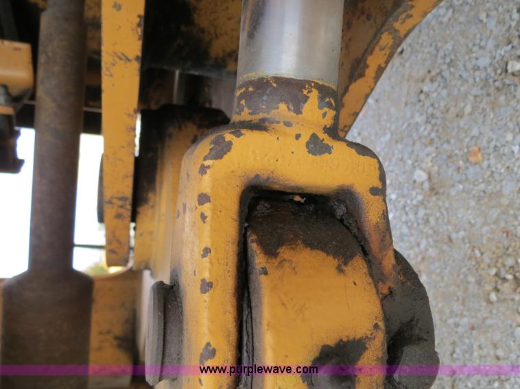 image for item B4629 1999 Case 621C wheel loader