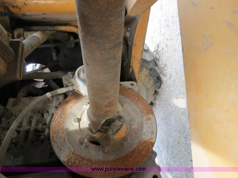 image for item B4629 1999 Case 621C wheel loader