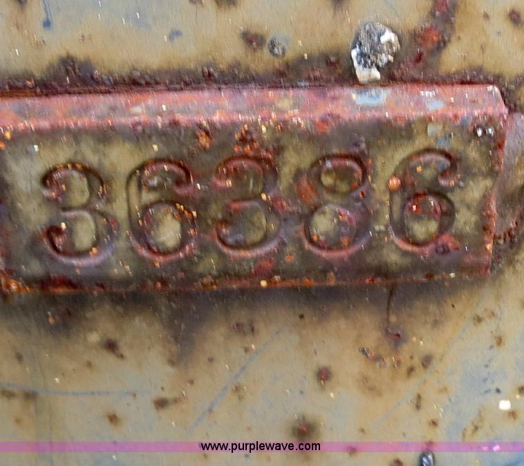 image for item B4629 1999 Case 621C wheel loader