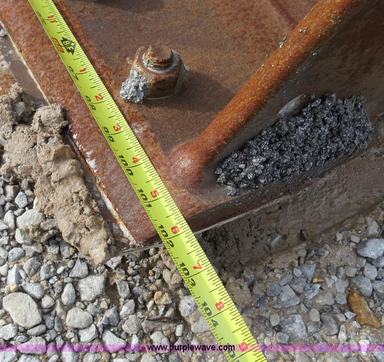 image for item B4629 1999 Case 621C wheel loader