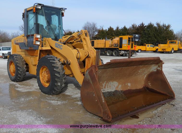 image for item B4630 1999 Case 621C wheel loader
