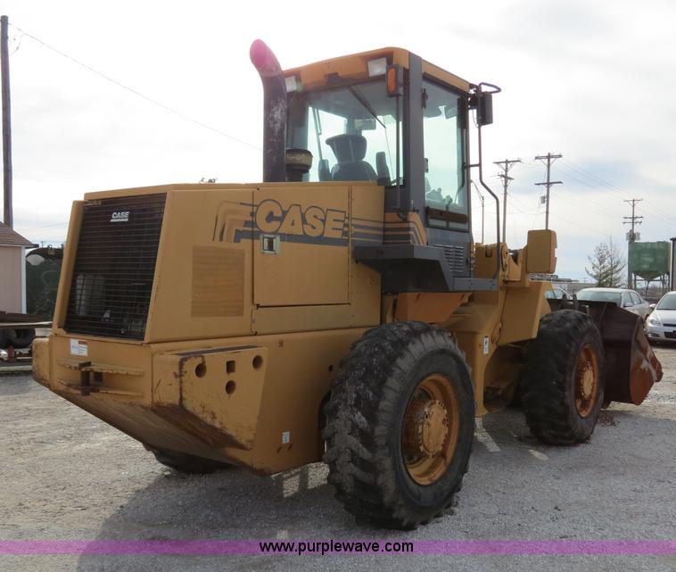 image for item B4631 1999 Case 621C wheel loader
