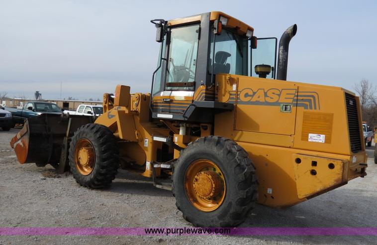 image for item B4631 1999 Case 621C wheel loader
