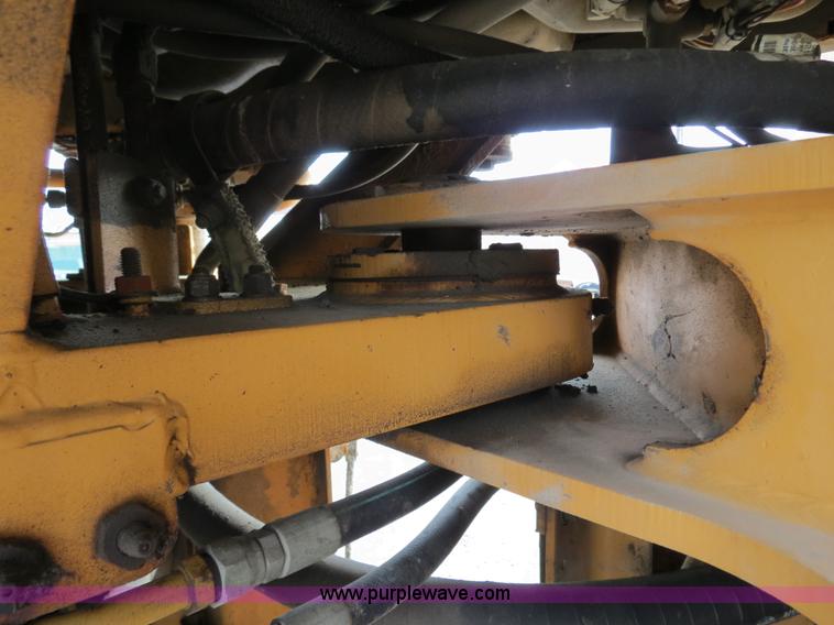 image for item B4631 1999 Case 621C wheel loader