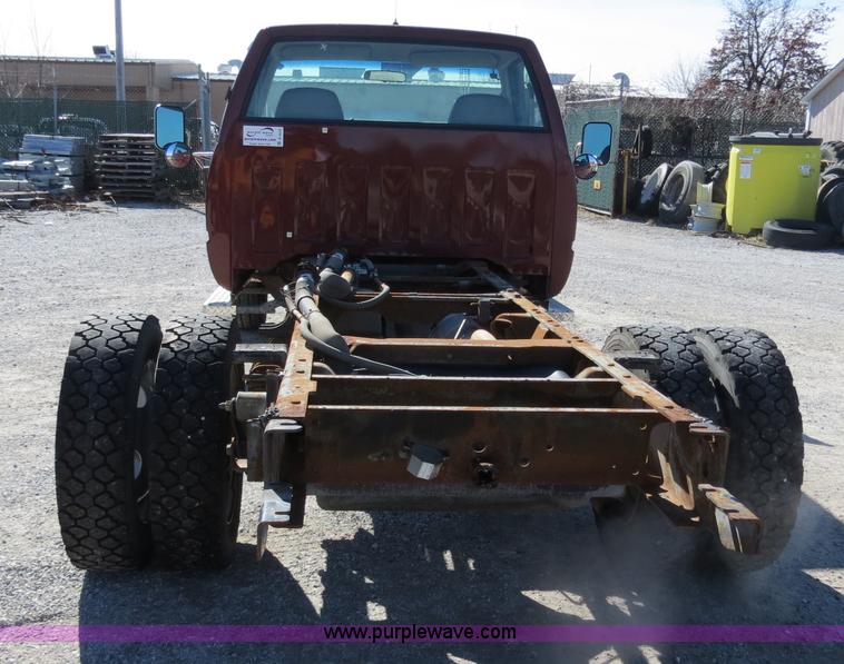 image for item B4639 1998 Chevrolet Silverado C3500HD pickup truck