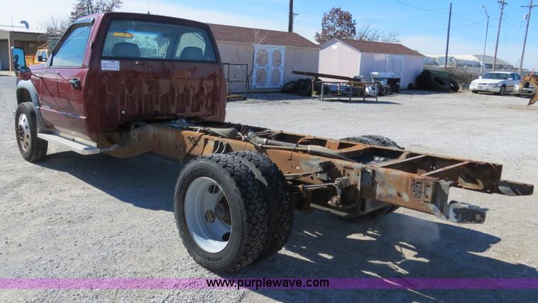 image for item B4639 1998 Chevrolet Silverado C3500HD pickup truck