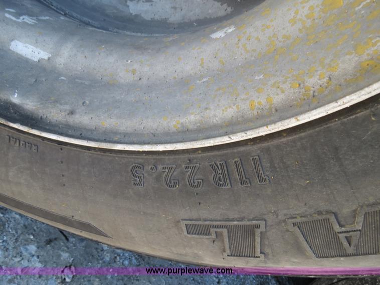 image for item B4643 1997 Volvo WX64 Ezliner paint striper truck