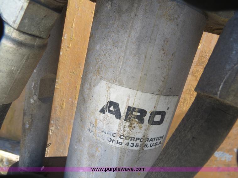 image for item B4643 1997 Volvo WX64 Ezliner paint striper truck