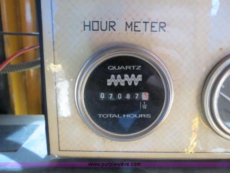 image for item B4643 1997 Volvo WX64 Ezliner paint striper truck