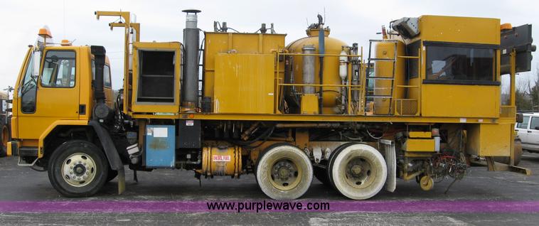 image for item B6415 1996 Ford paint striper truck