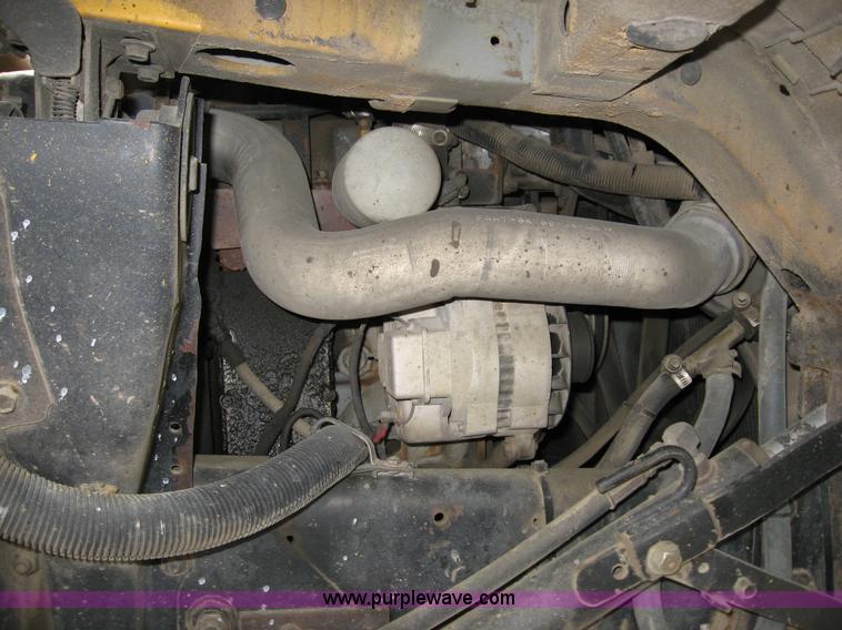 image for item B6415 1996 Ford paint striper truck