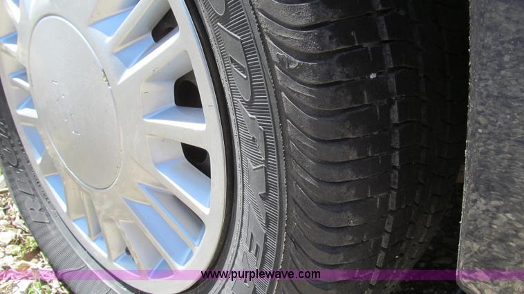 image for item E3852 2001 Chevrolet Malibu