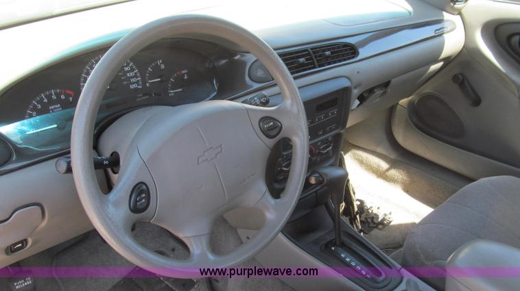 image for item E3852 2001 Chevrolet Malibu