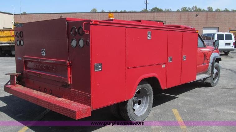 image for item E3853 1995 GMC Sierra 3500 utilty truck