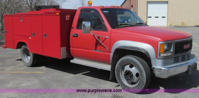 image for item E3853 1995 GMC Sierra 3500 utilty truck