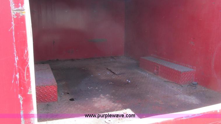 image for item E3853 1995 GMC Sierra 3500 utilty truck