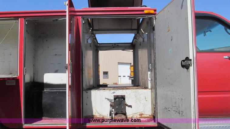 image for item E3853 1995 GMC Sierra 3500 utilty truck