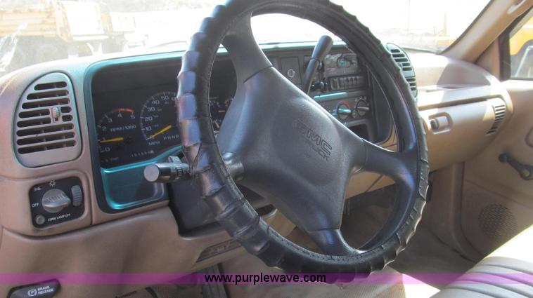 image for item E3853 1995 GMC Sierra 3500 utilty truck