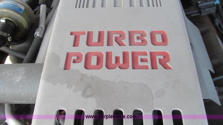 image for item E3853 1995 GMC Sierra 3500 utilty truck