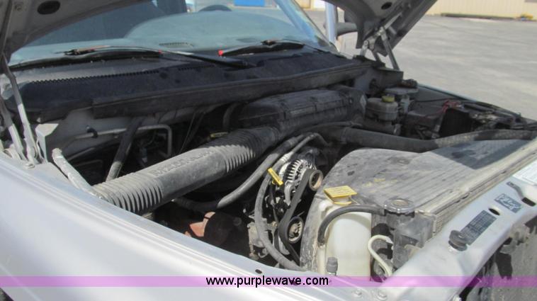 image for item E3858 1999 Dodge Ram 1500 pickup truck