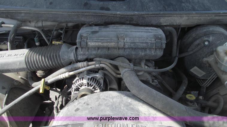 image for item E3858 1999 Dodge Ram 1500 pickup truck