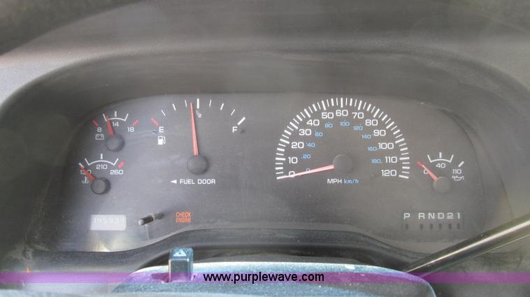 image for item E3859 1999 Dodge Ram 1500 pickup truck