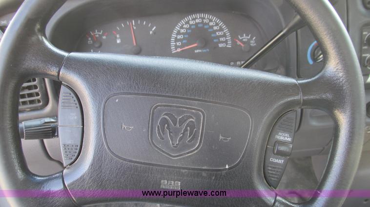 image for item E3859 1999 Dodge Ram 1500 pickup truck