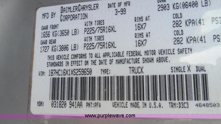 image for item E3859 1999 Dodge Ram 1500 pickup truck