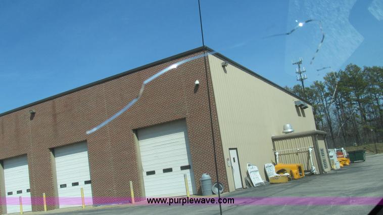 image for item E3860 2002 Ford F150 XL SuperCab pickup truck