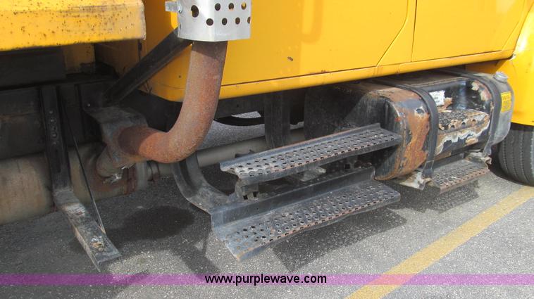 image for item E3862 1997 International 4900 CrewCab dump truck