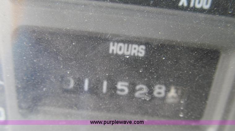 image for item E3862 1997 International 4900 CrewCab dump truck