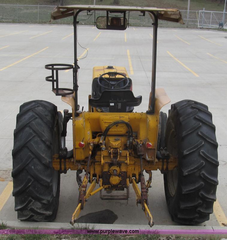 image for item E3867 1991 Case 595 tractor