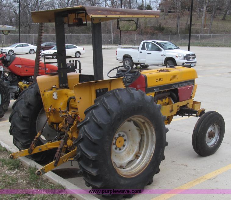 image for item E3867 1991 Case 595 tractor