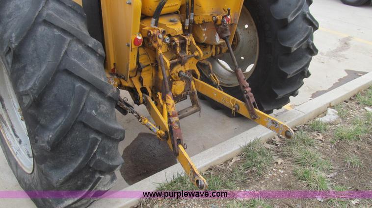 image for item E3867 1991 Case 595 tractor