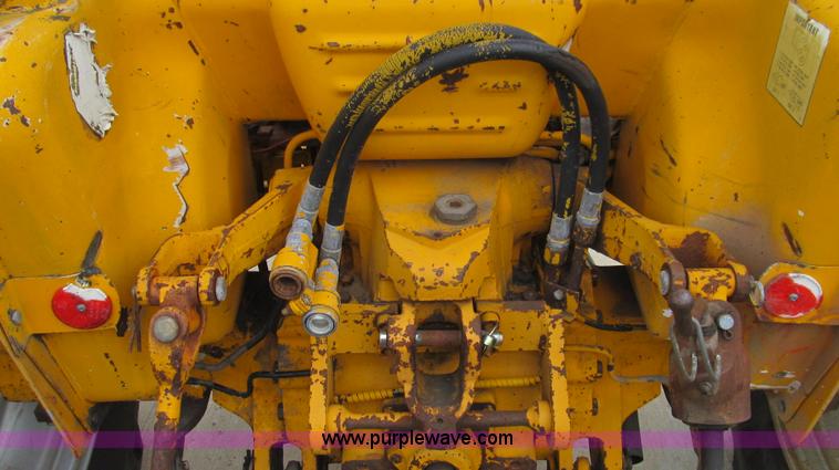 image for item E3867 1991 Case 595 tractor