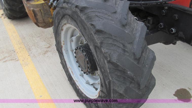 image for item E3868 2000 Massey-Ferguson 4225 MFWD tractor