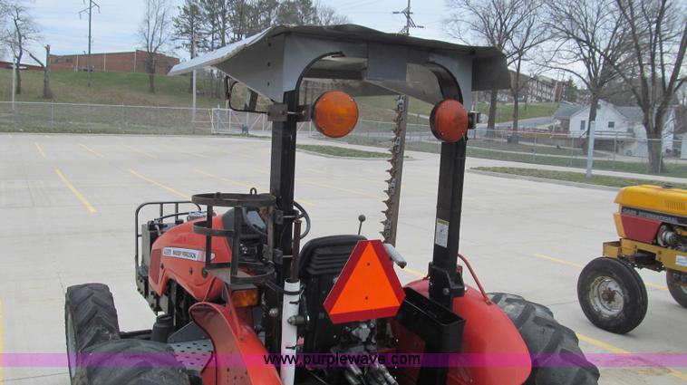 image for item E3868 2000 Massey-Ferguson 4225 MFWD tractor