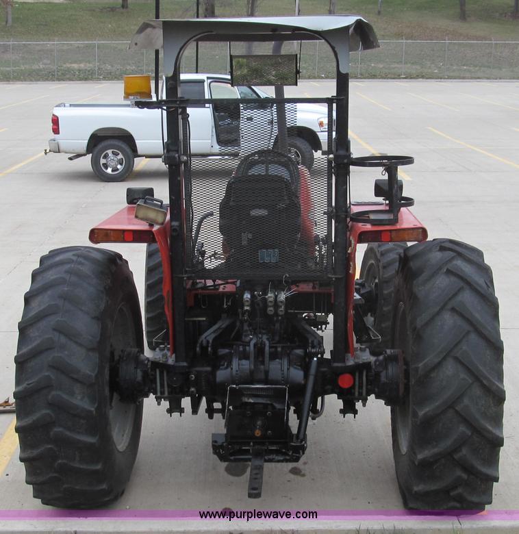 image for item E3869 2000 Massey-Ferguson 4263 MFWD tractor