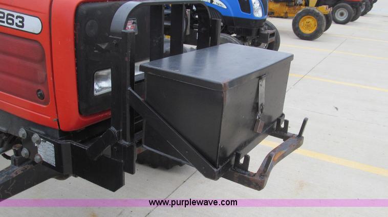 image for item E3869 2000 Massey-Ferguson 4263 MFWD tractor