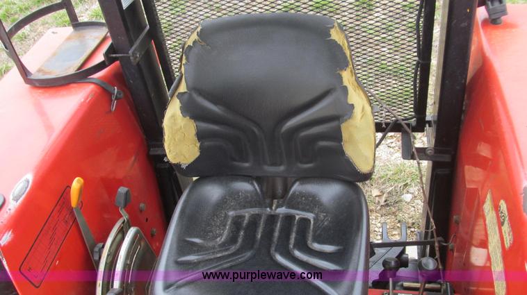 image for item E3869 2000 Massey-Ferguson 4263 MFWD tractor