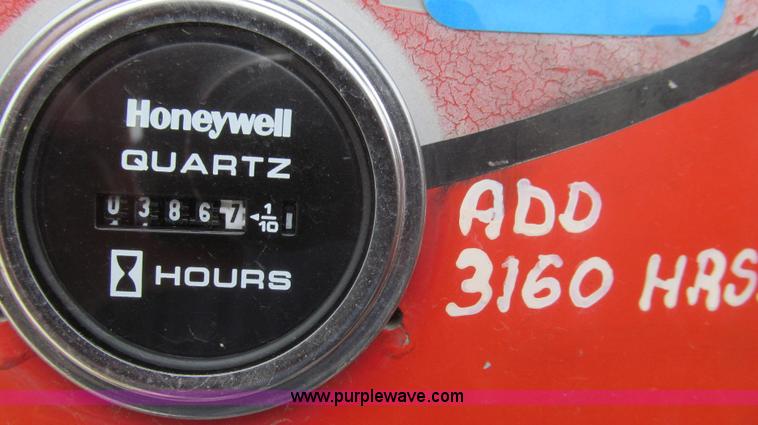 image for item E3869 2000 Massey-Ferguson 4263 MFWD tractor