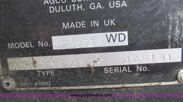 image for item E3869 2000 Massey-Ferguson 4263 MFWD tractor